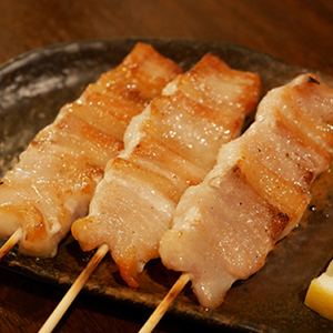 炭火焼鳥　豚バラ串